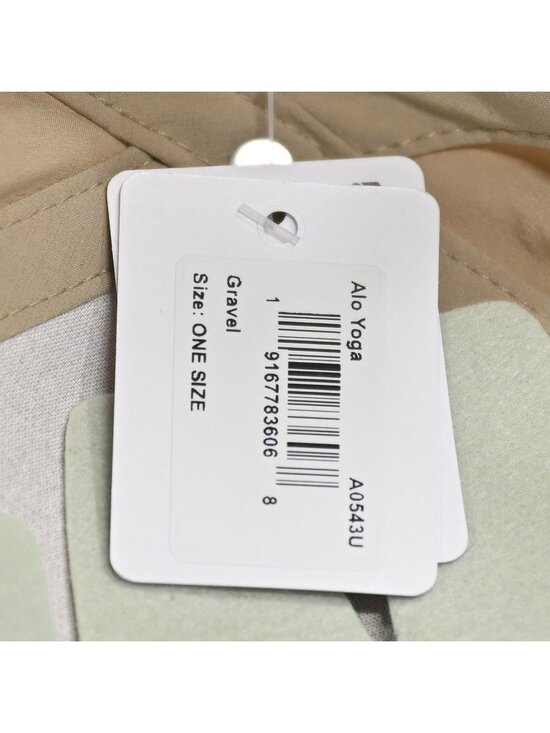 ALO Yoga Performance Off-Duty Cap A0543U in Gravel